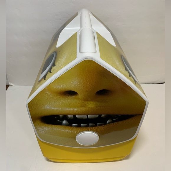 Post Malone Posty Fest Igloo Playmate Elite Cooler 16 Qt Limited Edition New - Picture 9 of 10